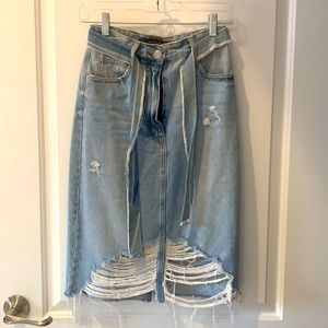 Denim Zara skirt blogger style